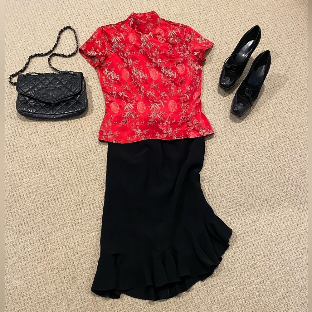 Lafayette 148 NEW YORK Vintage Black Skirt Ruffled hem Size 8